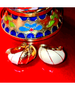 Monet vintage white abstract earrings - €12,89 EUR