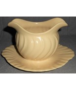 Gladding McBean - Franciscan CORONADO - MATTE YELLOW PATTERN Gravy Boat - £19.38 GBP