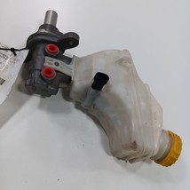 Brake Master Cylinder 4 Door L Model Fits 14-17 FIAT 500 - $59.94
