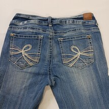 WallFlower Women's Blue Bootcut Jeans Embellished Pockets Stretch Denim Sz 9 Reg image 12