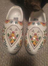Vintage Pair Set Holland Jundra Wood Clog White Windmill 28 18CM - $497.38 MXN