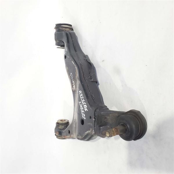 Front Right Lower Control Arm Without KDSS OEM 2004 2009 Lexus GX470 Item image 6
