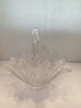 Vintage LE Smith Art Glass Clear Fern/Feather Basket Applied Handle 1940&#39;s... - $34.65