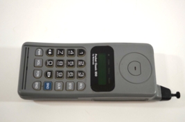 Motorola Pocket Classic 850 Cell Phone Vtg Retro Brick Gray 52338 NO BATTERY - £23.16 GBP