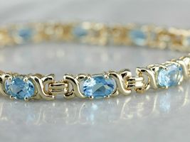 Gold Plated 925 Silver 8.22CT Oval Cut Simulated Aquamarine Women&#39;s Bracelet - £132.63 GBP