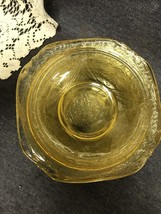 Vtg Depression Glass Federal Madrid Yellow/Amber Berry 5&quot; diameter Bowl  - £3.95 GBP