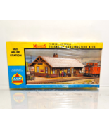 AHM HO Scale Arlee Train Station Kit 5823 Building Structure Depot New S... - $17.99