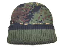 Warm Winter Tuque Beanie Unisex ADULT Size Green / Multicolour NWOT  - £6.63 GBP