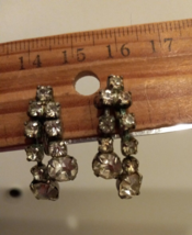 Vintage Clear Rhinestone Silvertone Screw-back Earrings Dangles - £11.87 GBP