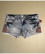 No Boundaries Shorts Women Size 1 Blue With Embroidery On The Sides - $318.40 MXN