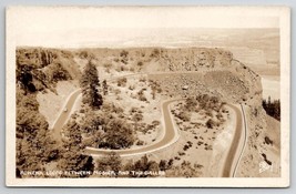 RPPC Oregon Rowena Loops Between Mosier And The Dalles Postcard W21 - £6.22 GBP