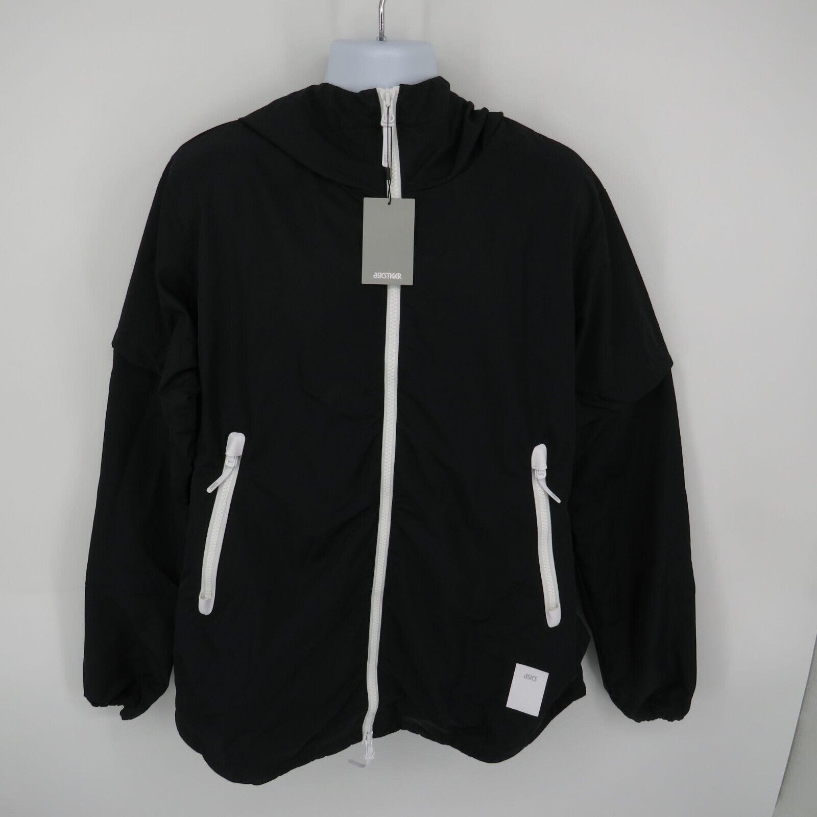 Primary image for Asics Men's Black Jacket Removable Sleeves XL NWT $120