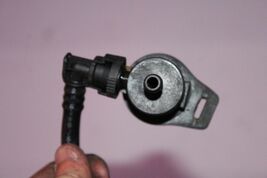 2003-2005 LAND RANGE ROVER FUEL TANK BREATHER HOSE VALVE TUBE K6167 image 6