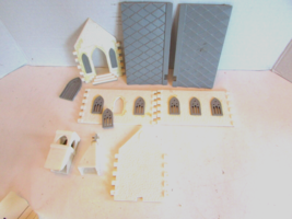 Vtg Bachmann Plasticville Church w/Belfry &amp; Bell complete   0-027 M34 - $14.20