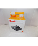 Kodak EasyShare Digital Camera Battery Charger Kit -8312548 New - $19.58