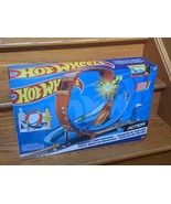 NEW Hot Wheels Massive Loop Mayhem Track Set and Car SEALED - $82.06 CAD