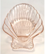 Pale Pink Depression Glass Shell Candy Nut Soap Dish - £8.17 GBP