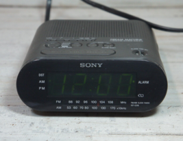 Sony Dream Machine ICF-C218 Clock Radio Black Green LCD Display Tested W... - $9.49