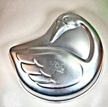 Wilton 1988 Swan Country Goose Aluminum Cake Pan Mold Vintage 12x12in 21... - $221.16 MXN