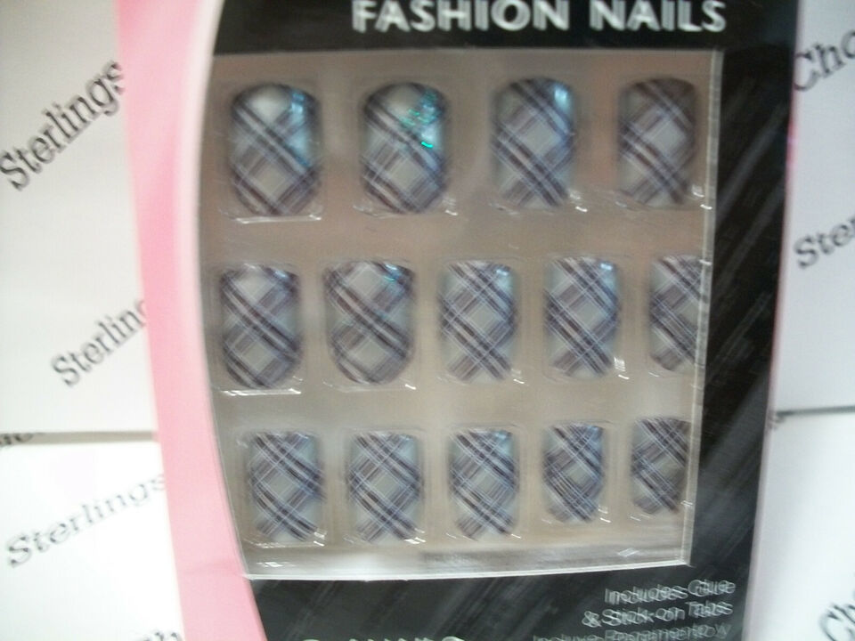 Fing&#39;rs Edge Fashion Nails #31618 Silver with X Designs - $7.91