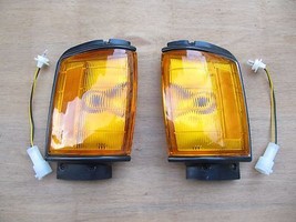 Corner lamp Signal lights fit for Toyota Hilux Pickup 4Runner 1984-86 Bl... - $628.64 MXN
