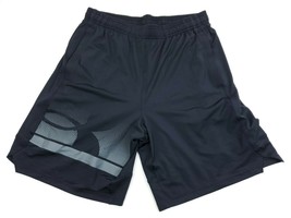 Under Armour Men&#39;s Size M Black HeatGear Shorts Loose Comfort Sport  - £18.34 GBP