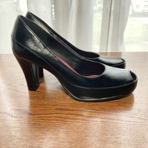 A2 Aerosoles Big Ben Heels Women 7.5 Patent Leather Peep Toe Pump Heel Rest Shoe - £17.73 GBP