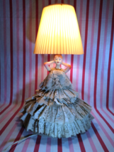 Awesome Vintage 1950&#39;s Naughty Big Lace Hoop Skirt Peek a Boo Boudoir Lady Lamp - £37.17 GBP