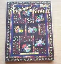 Applique in Bloom - Paperback By Swain, Gabrielle - Very Good Condition - $9.99