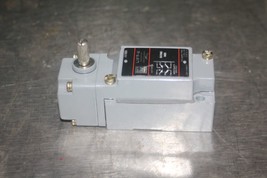 Lift-U Neutral Position Limit Switch 209-838-2400 Rating A600 - $110.92