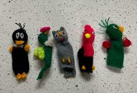 Lot of 5 Peruvian Handmade Artisan Crochet Various Birds Finger Puppets - £7.93 GBP