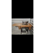Beautiful Vintage 1903 Singer  Sewing Machine in Treadle Cabinet  - $1,154.13 CAD