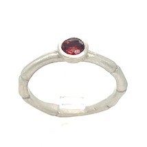 Sterling 18k White Vermeil Bamboo w/ Bezel Set Almandine Garnet Ring Sz ... - $1,276.31 MXN