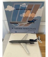 Inflight  1:200 United Airlines Boeing 727-222/Adv N7447U - $10,955.62 MXN
