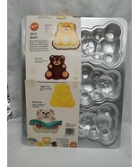Vintage 1991 Wilton Mini Bears (6) Slot Cake Pan - $17.82