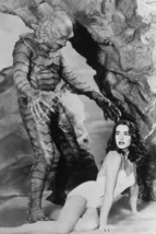 Creature From The Black Lagoon Julie Adams 24X36 Poster - £22.67 GBP