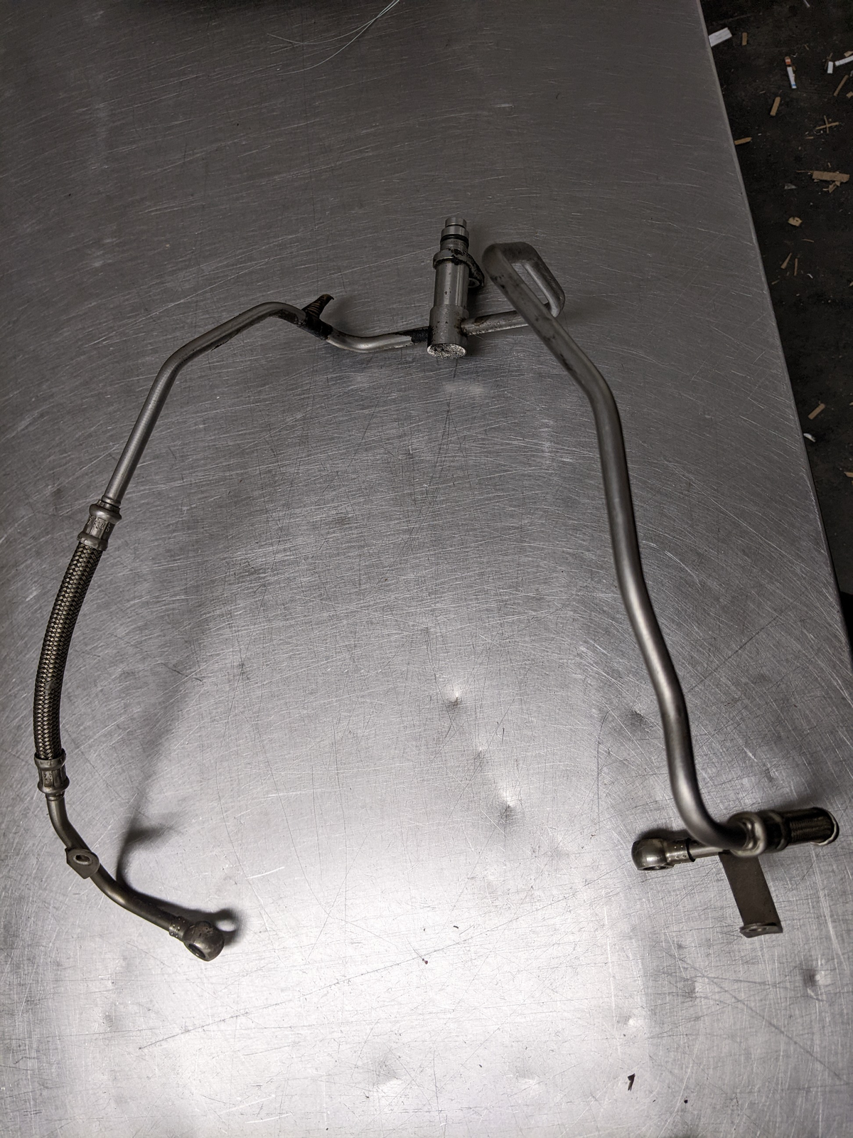 Turbo Oil Supply Line For 16-18 BMW  X5  4.4  Turbo - $49.45
