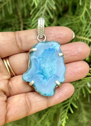 925 Sterling Silver Plated, Turquoise Blue Druzy Geode Agate Stone Penda... - $12.07