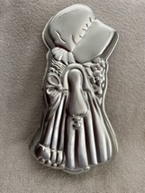 Vintage 1975 Wilton Hollie Hobbie Cake Pan Mold Aluminum - £5.38 GBP