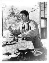 You Only Lives Twice vintage 8x10 inch photo Sean Connery has Japanese meal - £11.79 GBP