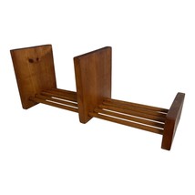 Vintage Wooden Freestanding Rack – Adjustable Divider - $558.73 MXN