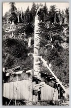 Haida Totem Pole Skidegate Museum Natural History Chicago Postcard C37 - £11.91 GBP