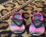 OP Ocean Pacific Flip-Flop Sandals Size 5-6 Pink &amp; Black - $17.48