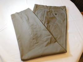 Izod Men&#39;s Long Pants Slacks casual 34 X 32 Greyish Olive EUC Pre-owned -- - £16.14 GBP