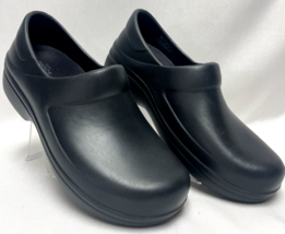 Women&#39;s Crocs Clogs Black Shoes Slip On Work Size 10 - £28.72 GBP