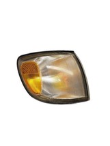 Passenger Corner/Park Light Park Lamp-turn Signal Fits 98-00 SIENNA 1193021 - $369.94 MXN