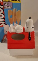 Vintage Peanuts Snoopy DOGHOUSE tool holder Benjamin &amp; Medwin - new in box ! - £31.46 GBP
