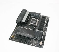 GIGABYTE B650 AORUS ELITE AX Motherboard image 2