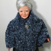 Vict. Granny Doll 11 1250 Persian Lamb Cape Caco Flexible Dollhouse Miniature - £30.79 GBP