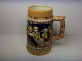 VINTAGE CERAMIC BEER MUG / STEIN , GERMAN STYLE - £7.71 GBP